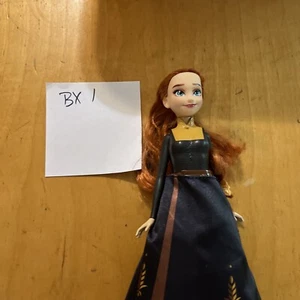 Disney Frozen II Anna Doll  In 2020 Transformation Outfit Bx1 - Picture 1 of 6