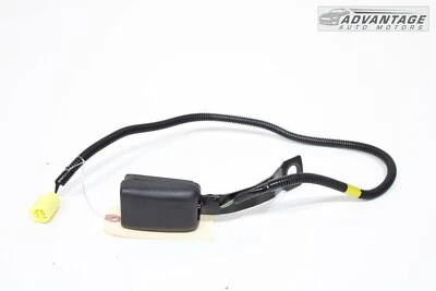 2017-2023 SUBARU IMPREZA HATCHBACK FRONT RIGHT SIDE SEAT BELT BUCKLE OEM - Image 1 of 4