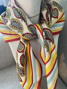 Vintage Paisley Scarf made in Italy Red Blue Gold Carre Look!! 27” Square - Picture 1 of 8