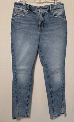Jeans Good American Good Boy tamanho 8/29 lavagem leve GCITS062T 1093 - Imagem 1 de 4