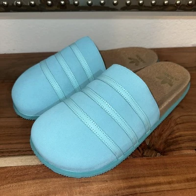 NUEVO ADIDAS PARA HOMBRE ADILETTE ADIMULE CUERO TOBOGANES ~TALLA US 12 #GY2554 VERDE COMO NUEVO Foto 1 de 4