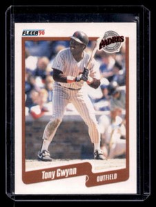 1990 Fleer - Tony Gwynn - #157  San Diego Padres NM