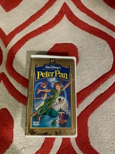 Walt Disney's Masterpiece Peter Pan (VHS 12730) 45th Anniversary Limited Edition - Picture 1 of 5