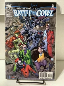 Batman Battle For The Cowl #3 - 2009 - VF-NM - 1st Damien Wayne as Robin - Picture 1 of 1