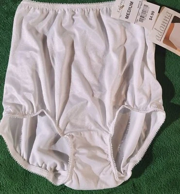 NUEVO DE COLECCIÓN. JC PENNY ADONNA CALZONCILLO SATINADO ELÁSTICO A MEDIDA CONTROL DE LUZ TALLA MEDIANA Foto 1 de 3