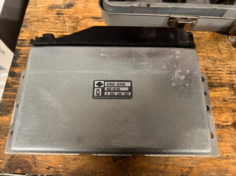 2005 Infiniti G35 ABS Control Module ECU 47850 AC000 — 第 1/1 张图片