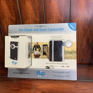 New Sealed Flip Video Ultra Camera F260B Black Chrome with Case - Picture 1 of 5