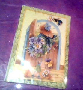 NIP SEALED Hallmark MARJOLEIN BASTIN "VERA THE MOUSE" - 8 Karten - 2 Stück von 4 Designs - Bild 1 von 6