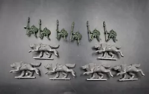 Warhammer Chaos Battle Masters Board Game Goblin Wolf Riders x6 - Picture 1 of 4
