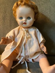 Vintage 1950’s Sun Rubber Company Drink & Wet Baby Doll Rooted Hair with Clothes - Picture 1 of 13