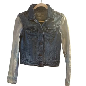 Aeropostale Woman's Size Medium Light Blue Wash Sleeves Distressed Jean Jacket - Picture 1 of 9