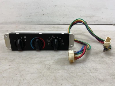 Jeep TJ Wrangler Fan Heater Temp Control Panel w AC P55056558AA 2005-2006 056462 - Image 1 of 4