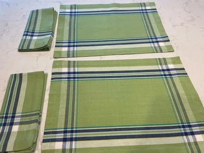 Pottery Barn Set Of 2 Placemats And Matching Napkins New Kelly Green Navy Plaid - Image 1 of 4