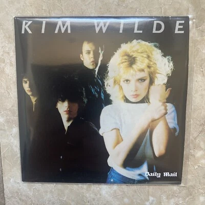 Kim Wilde : 10 Track NEW CD Promo Debut Album (1981) (2008 EMI) Daily Mail Card Foto 1 de 3