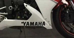 Réplica de pegatinas con logotipo Yamaha Bellypan 2x vinilo negro YZF R1 FZR1000R Fazer TZR Foto 1 de 1