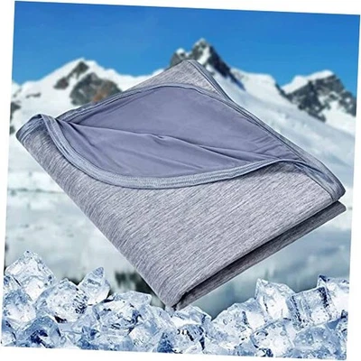  Mantas de enfriamiento para durmientes calientes - Manta de verano delgada reina (90"x90") azul Foto 1 de 4