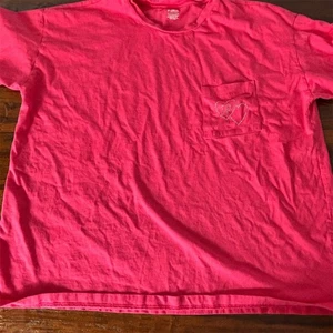 Victoria's Secret PINK Women's 2XL Pink T-Shirt w/ Heart Pocket - Picture 1 of 6