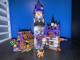 LEGO Scooby Doo 75904 Mystery Mansion - Mostly Complete - 5 Minifigures