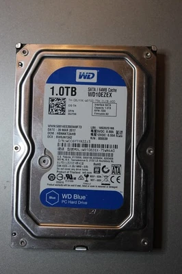 DRV - SATA (1 TB or 3 TB) 3.5" 7200 rpm Internal Desktop HDD - Image 1 of 4