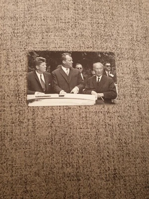 Telefonkarte O379 10.93 50 Jahre Deutschland Voll Auflage 30000 Stück - Bild 1 von 2