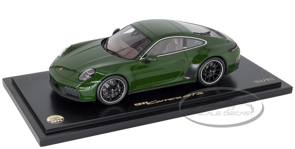 Spark 1/18 Scale Porsche 911 Carrera GTS Cuarenta Dealer Only 1 of 911 Brand New - Image 1 of 4