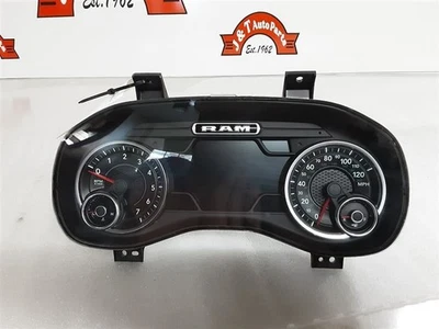 2019 RAM 1500 SPEEDOMETER CLUSTER 6 LUG 7 INCH SCREEN GAS 68294051AG - Image 1 of 4