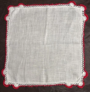 Vintage Taschentuch Taschentuch breit weiß rot Muschel Häkelbordüre - Bild 1 von 3