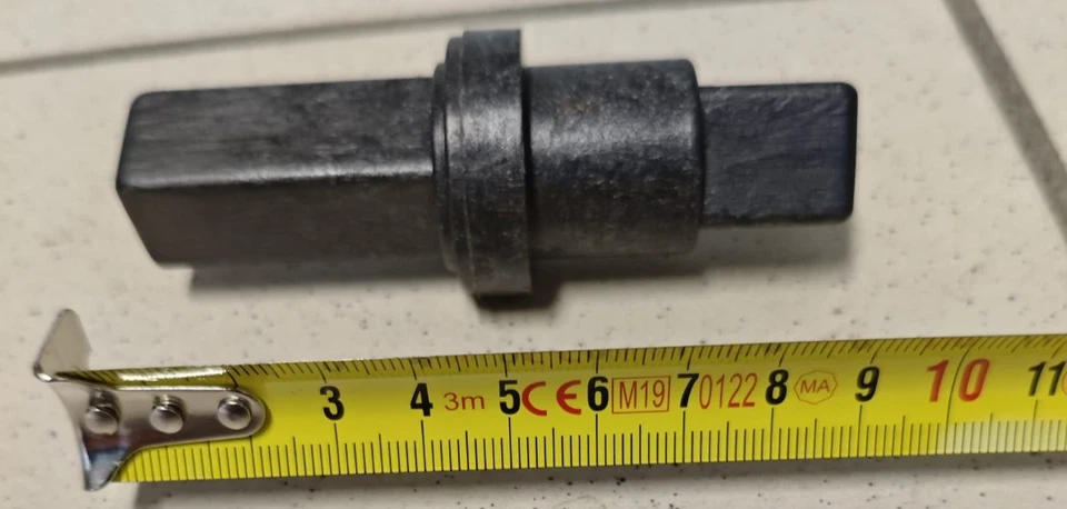 SPREMIPOMODORO OMAZ N.3 PERNO PLASTICA - Immagine 1 di 1