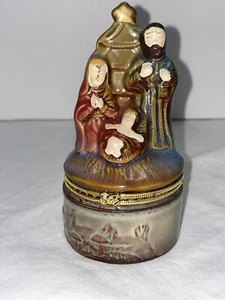 Heilige Weihnachten Krippe aufklappbare Schmuckschatulle Keramik 4,5" Jesus Maria Josef Baum  - Bild 1 von 12
