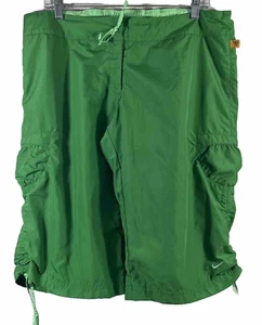 Vintage 90s Y2k Nike Swim Trunks Boys Size Large Green Beach Surfing - Picture 1 of 15