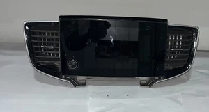 Receptor de radio Honda Pilot Touring 2016-2019 con pantalla 39540-TG7-AB20-M1 - Imagen 1 de 3