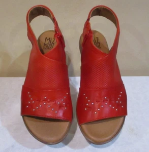 Miz Mooz Darcie Scarlet Leather Side Zip Back Strap Women"s Sandal EU 38/US 7.5M - Picture 1 of 10