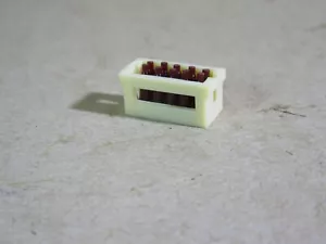 494X DINKY Frankreich 1 Weinregal Flaschen Brown Original für Berliet Brasseur - Bild 1 von 6