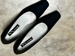 Nina schwarze Peau de Soie mittelhoher Absatz Pumps Größe 9 1/2 N - Bild 1 von 7
