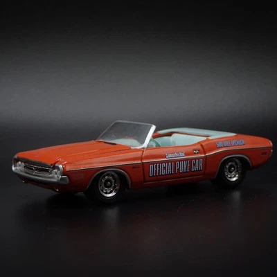 1971 71 DODGE Challenger Convertible GPK 1/64 Diorama Scala Modellino Auto - Immagine 1 di 4