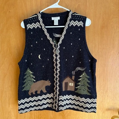 Christopher & Banks Womens Sweater Vest Size M Nature Scene Bear Cabin Trees - Image 1 of 4