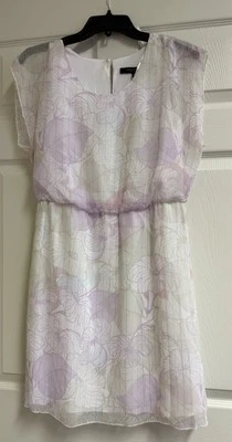 Vestido para mujer Andrew Marc lila floral, clásico sin mangas con cuello redondo Foto 1 de 4