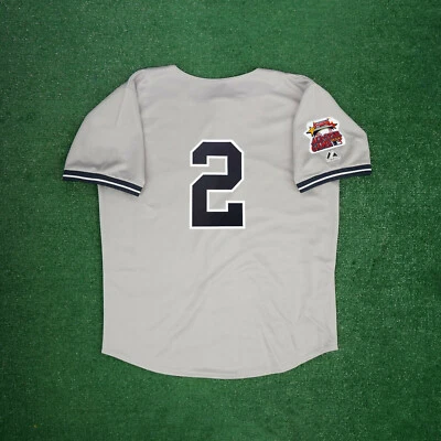 Мужская футболка Дерека Джетера из New York Yankees серая дорожная с нашивкой All Star 2000 г. - Изображение 1 из 4