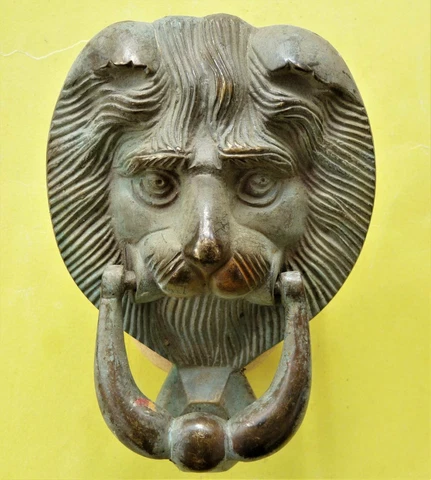 Brass door knocker Lion Vintage Cover
