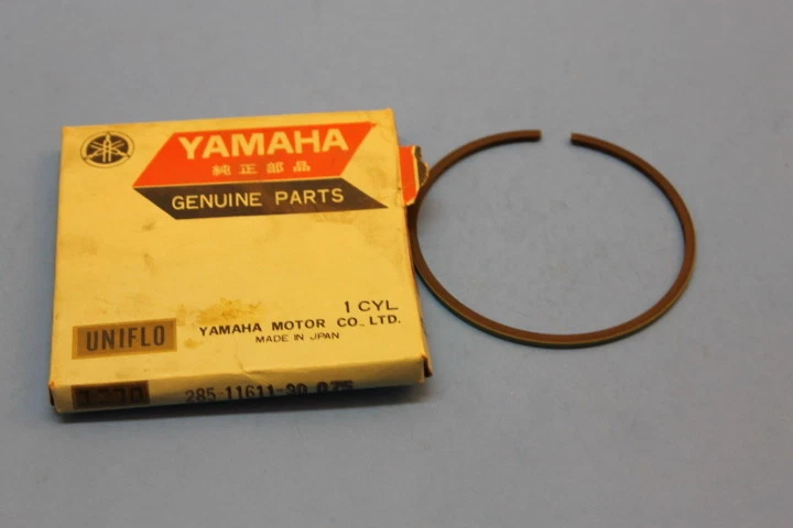 NOS YAMAHA DT1 DT1MX 3RD O/S 0.75 PIEZA ANILLO PISTÓN # 285-11611-30-00 Foto 1 de 4