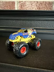 Hot Wheels Metal Collection Yu-Gi-Oh! Blue Monster Jam Series Truck 1:64 Scale - Picture 1 of 8