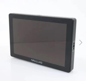 Appareil photo numérique cinéma rouge DSMC3 RED tactile 7.0 LCD avec BOITE [quasi neuf] de JPN - Photo 1 sur 11