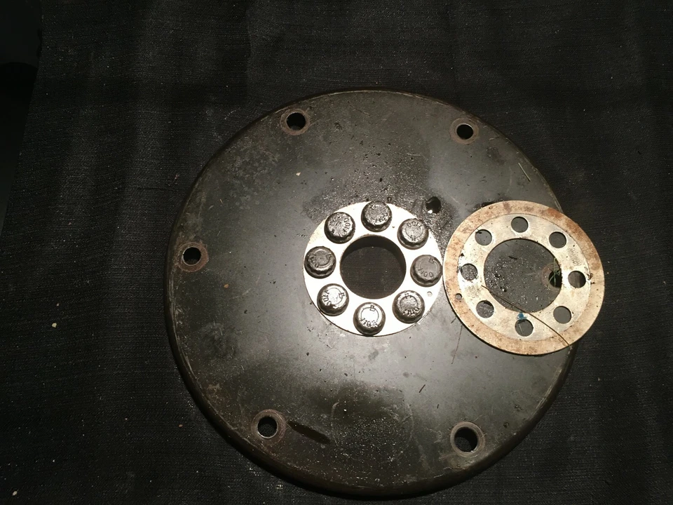 Volkswagen Passat 2008-2012 Audi A3 A4 Turbo TFSI 2,0 L EA888 placa flexible + pernos  Foto 1 de 1