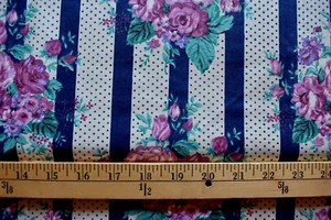 MAUVE FLOWERS ON TAN BLUE STRIPES COTTON BLEND FABRIC 21X44 + INCHES VINTAGE - Picture 1 of 2