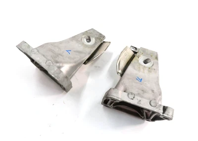 BMW M6///M (E63) 2006 5,0 L S85 V10 MOTOR - JUEGO DE SOPORTES DE MONTAJE DEL MOTOR - 2 Foto 1 de 4