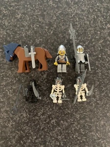 Lego Castle Minifigures 7092 - Picture 1 of 4
