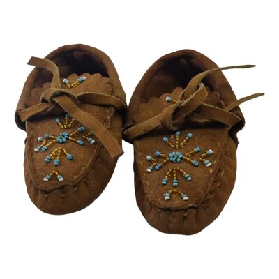 Vintage Hand Beaded Baby Infant Leather Moccasins Sz 5 - Image 1 of 4