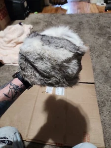 BEAVER UNIVERSAL CORP KINGAUR 100% NATURAL FUR SIZE L - Picture 1 of 7