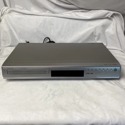 Toshiba D-RW2SU DVD Recorder DVD-R DVD-RW Player TESTED WORKS No Remote - Image 1 of 4
