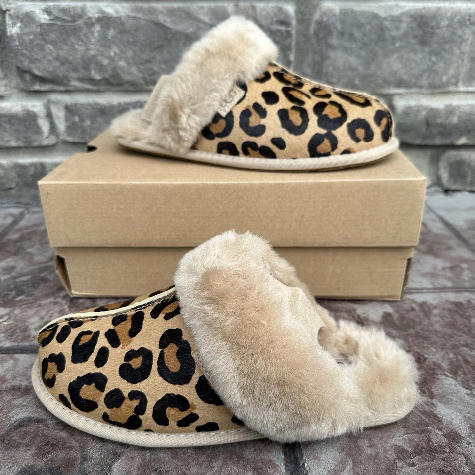 UGG Women's Size 7 Scuffette II Leopard Slip On Slippers Shoes Flats - NEW/box - Image 1 of 4